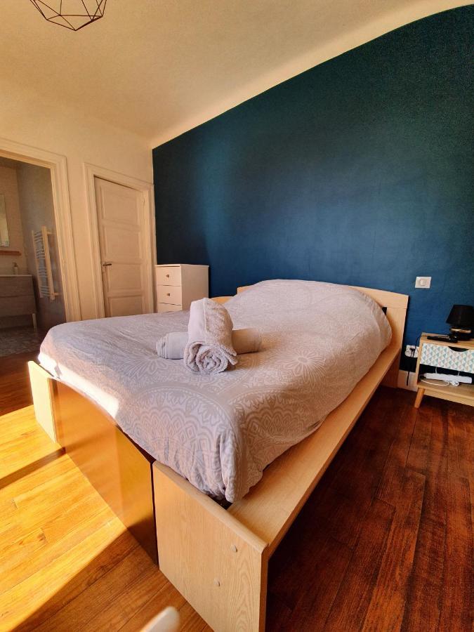 Appartement Spacieux, Wifi ,Cafe A Volonte Blaye-Les-Mines ภายนอก รูปภาพ